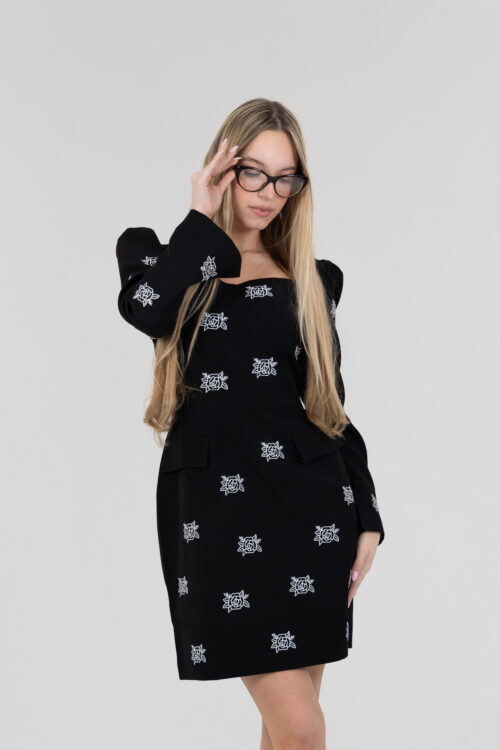 Long Sleeve Fitted Chic Party Dress with Flap Pockets